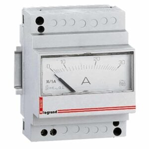 Amperemeter, analog, direkte Messung, Messbereichs-Skala: 0 - 30 A, 4TE Legrand 004602