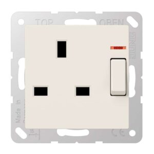 Abschaltbare Steckdose mit Kontrollschalter British Standard, 13 A 250 V ~, Schraubklemmen BS 1363-1, 4 mm2, ohne Krallen, mit Funktionsanzeige, integ, Jung A3171KO