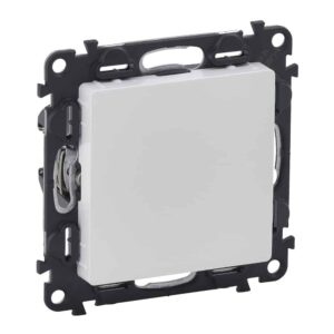 Valena Life Blindabdeckung Farbe: Ultraweiß LEGRAND 755180