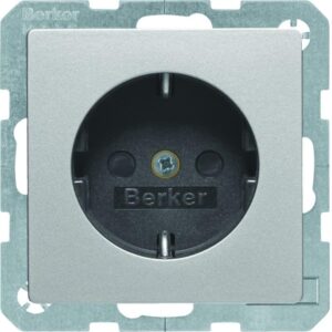 Steckdose SCHUKO mit erhöhtem Berührungsschutz Q.1/Q.3 alu samt, lackiert, Berker 47236084