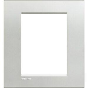 Abdeckrahmen LIVINGLIGHT für Kompaktinstallation, 3+3 Module, Farbe: Silver Bticino LNA4826AG