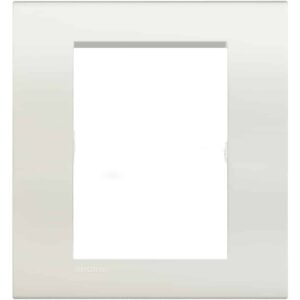 Abdeckrahmen LIVINGLIGHT für Kompaktinstallation, 3+3 Module, Farbe: Weiß Bticino LNA4826BI