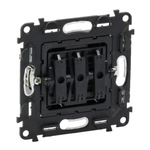 Valena IN’MATIC, Ausschalter, 3-fach (SK) 10 AX - 250 V~, Schraubklemmen Legrand 752003