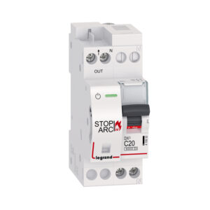DX3 AFDD Brandschutzschalter mit LS-Schalter C20 A, 1P+NR, 6kA, 230VAC, 2TE Legrand 415932