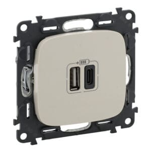 Valena Allure 2XUSB A+C 2-modulig 3A Farbe: Mandelweiß Legrand 754966