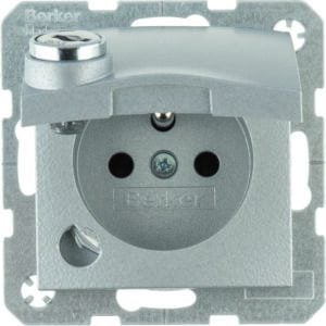 Steckdose m ES STKL KD SLß S.1 alu ma la, Berker 6768111404