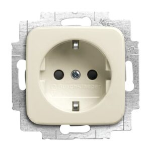 SCHUKO® Steckdose Safety+ mit Nachtorientierungslicht/Steplight® 20 EUCBLI-212 Busch Jaeger 2CKA002013A5290