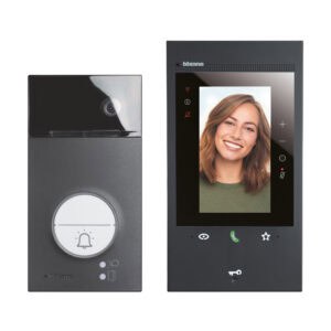 Flex'ONE Video-Set mit LINEA 3000 Schwarz + CLASSE 300EOS Schwarz Bticino 905291